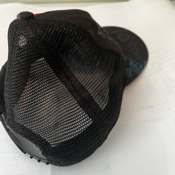 Dakine trucker hat - Picture 2 of 3